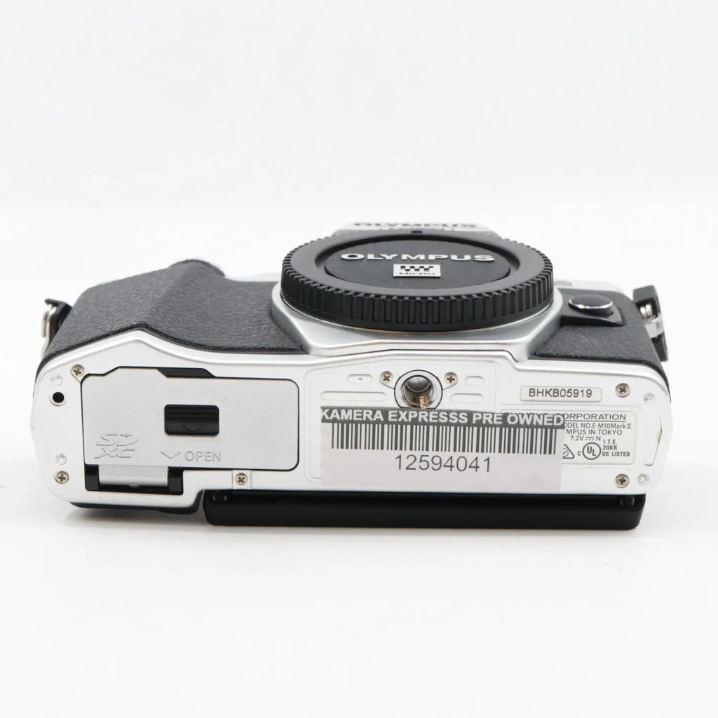 Olympus OM-D E-M10 mark II body used
