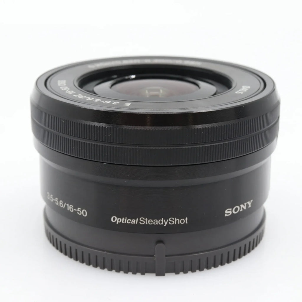 Sony E 16-50mm f/3.5-5.6 PZ OSS tweedehands
