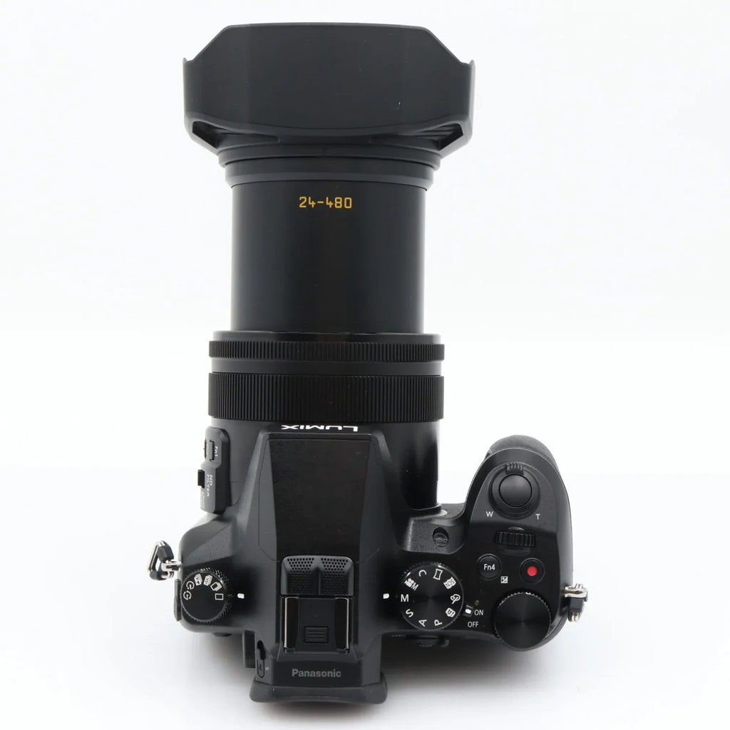 Panasonic Lumix DMC-FZ2000 usato