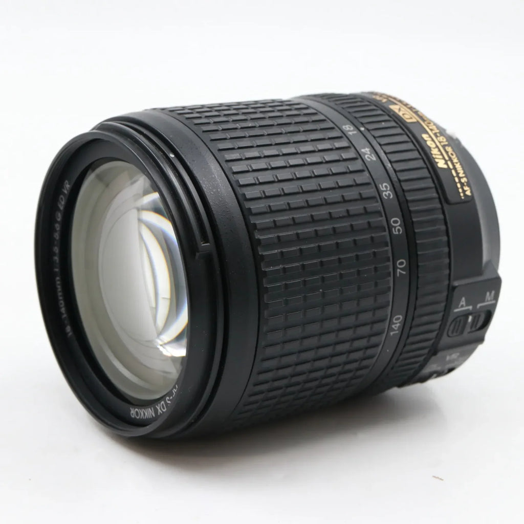 Nikon AF-S 18-140mm f/3.5-5.6G ED VR DX gebraucht