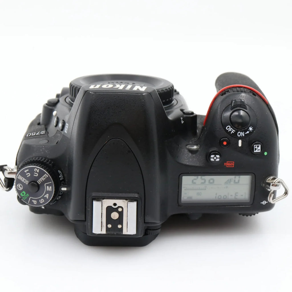 Nikon D750 body used