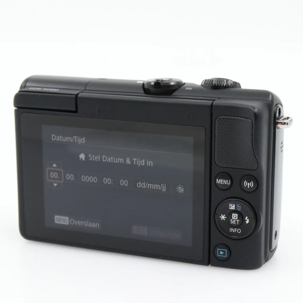 Canon EOS M100 corpo usato