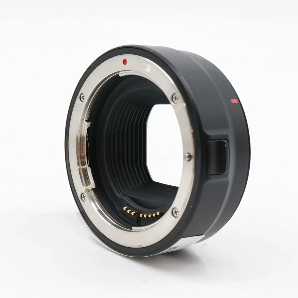 Canon EF - RF Mount Adapter used