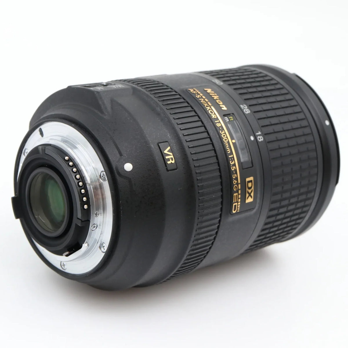 Nikon AF-S 18-300mm f/3.5-5.6G ED VR DX tweedehands