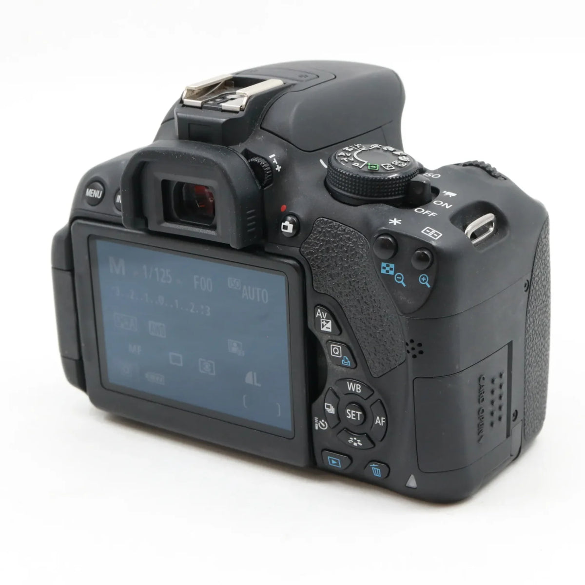 Canon EOS 700D body used