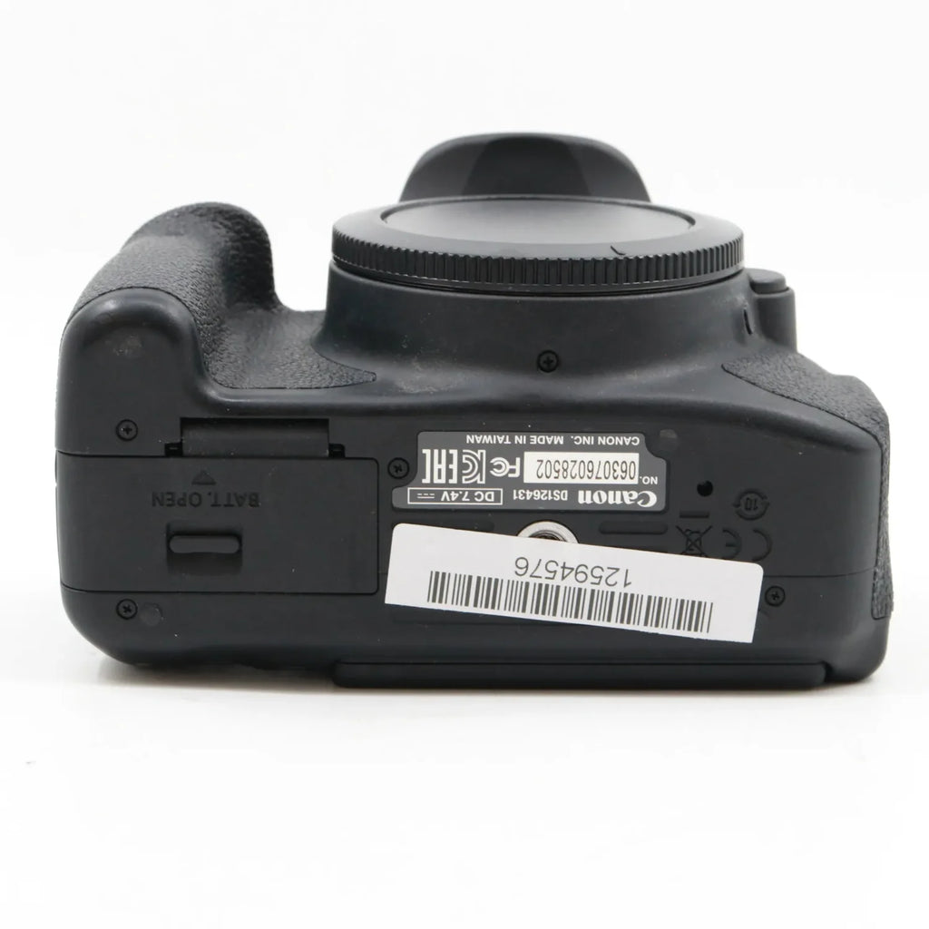 Canon EOS 700D body used