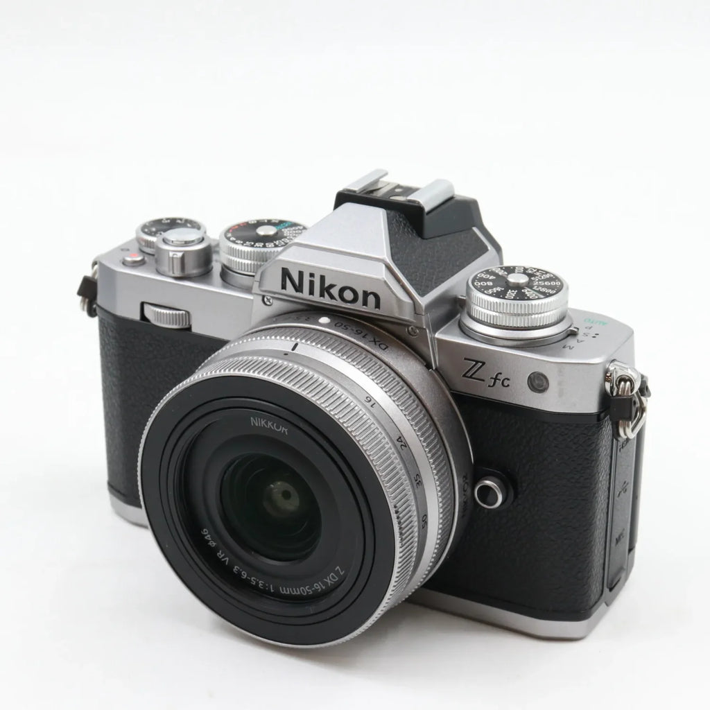 Nikon Z fc + Z DX 16-50mm f/3.5-6.3 VR silver used