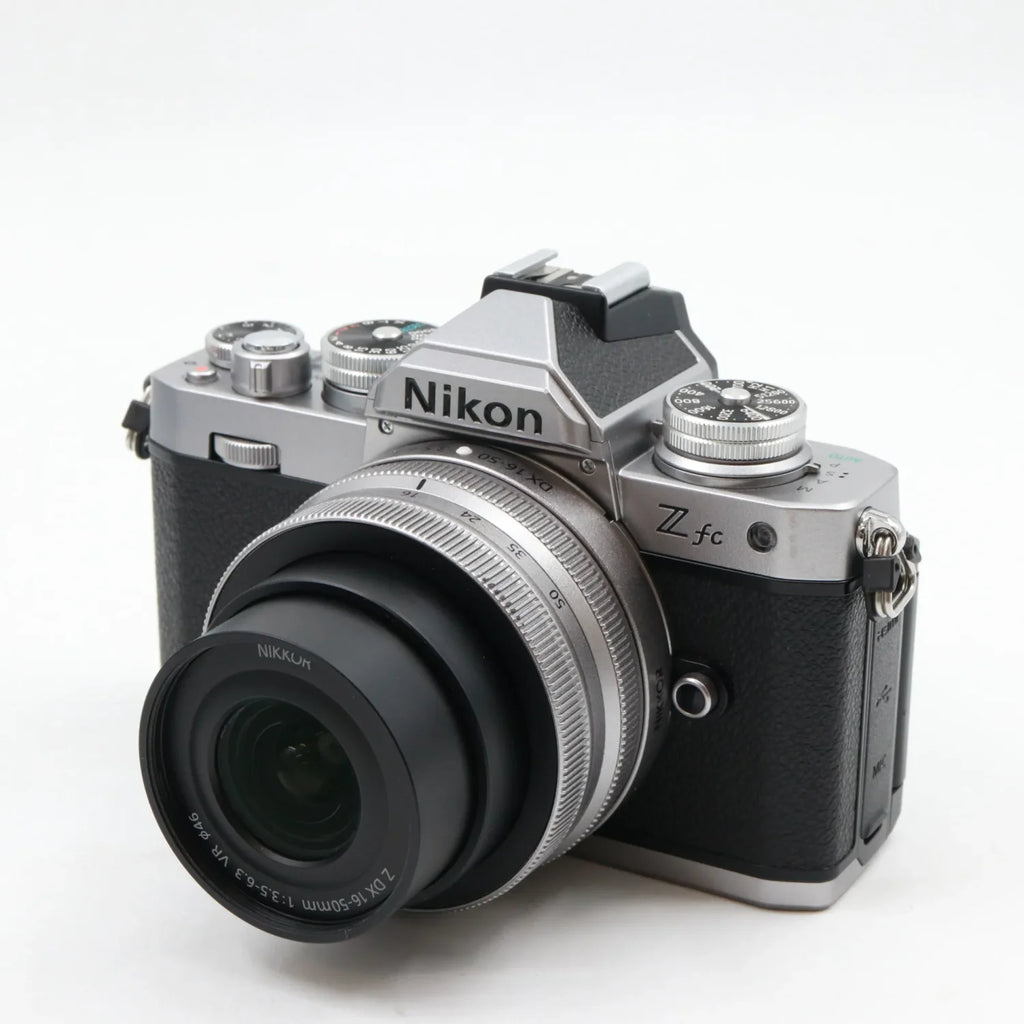 Nikon Z fc + Z DX 16-50mm f/3.5-6.3 VR silver used