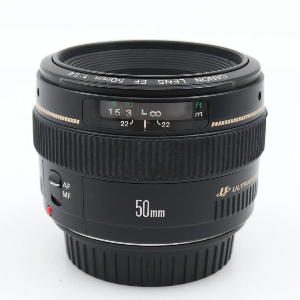 Canon EF 50mm f/1.4 USM