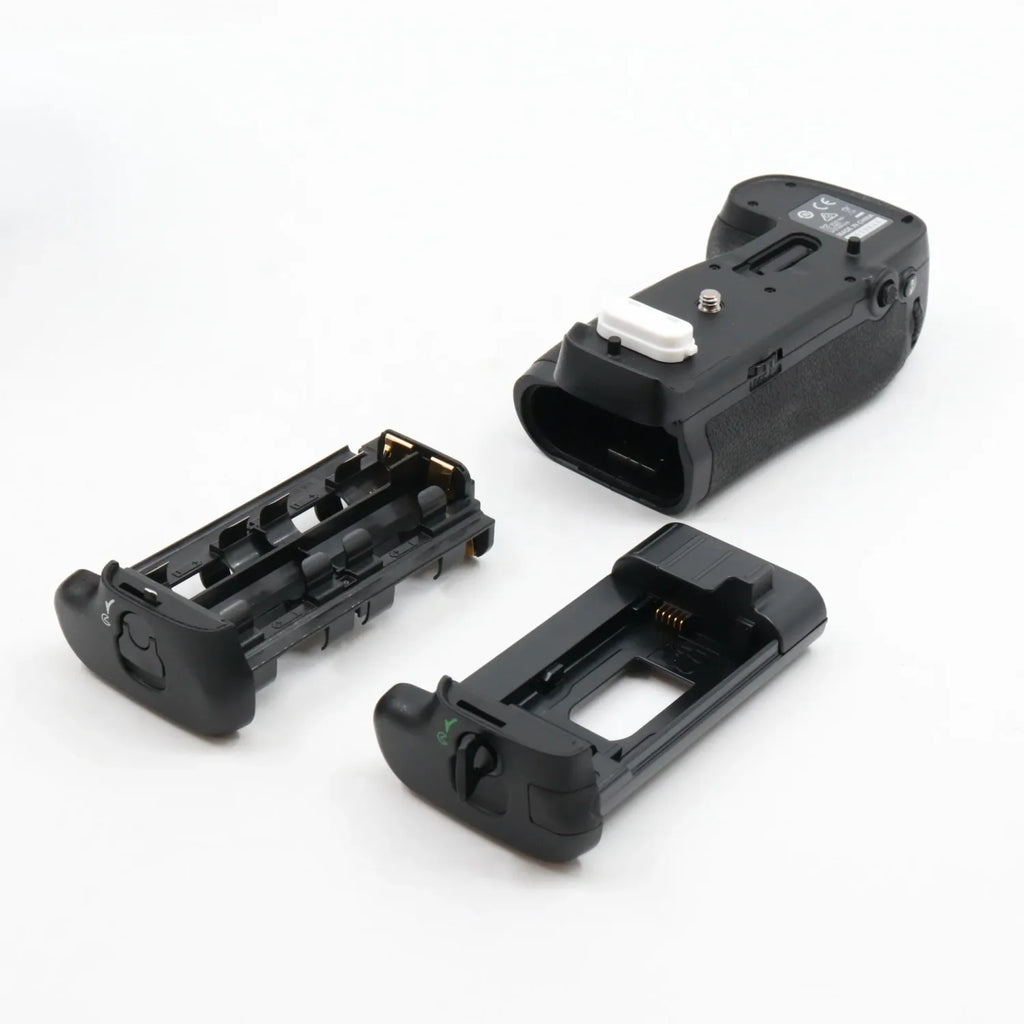Nikon MB-D18 batterygrip gebraucht