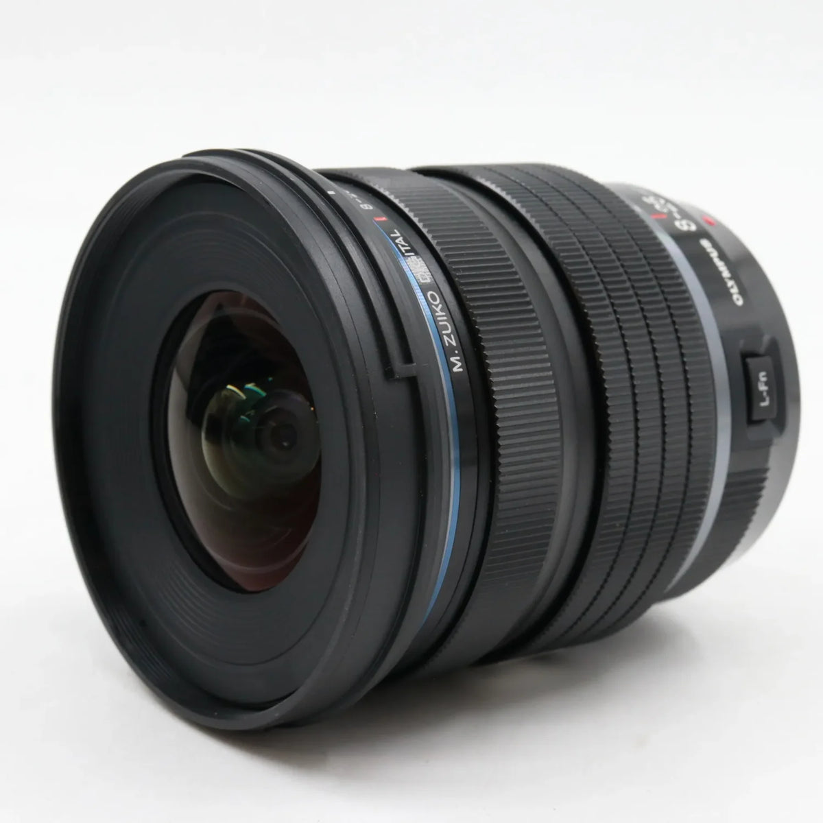 Olympus M.Zuiko Digital ED 8-25mm f/4 PRO used