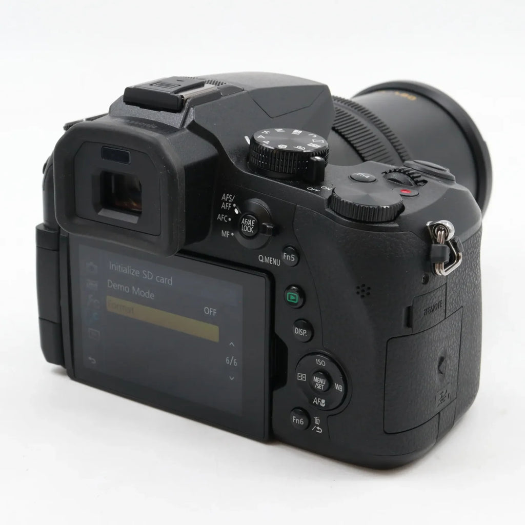 Panasonic Lumix DMC-FZ2000 used