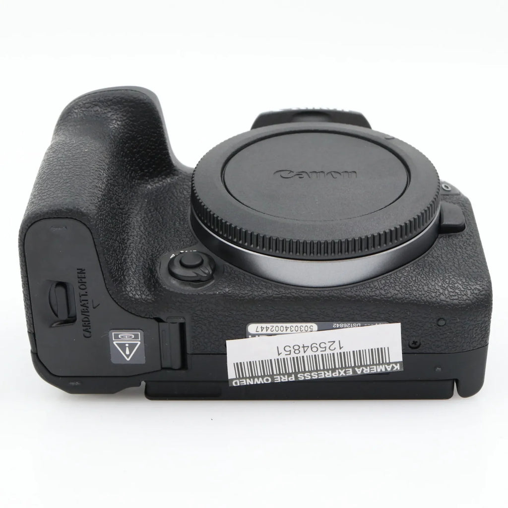 Canon EOS R10 body used