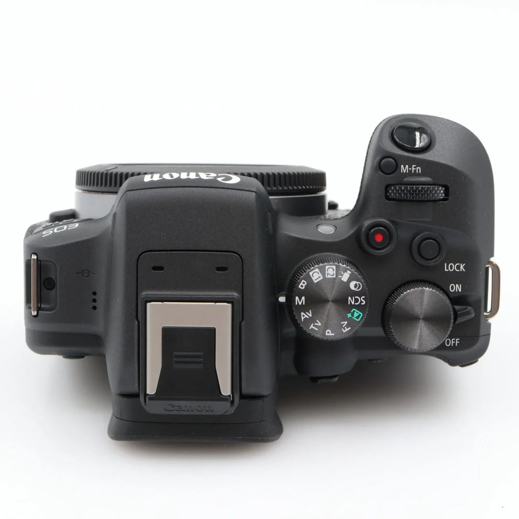 Canon EOS R10 body used