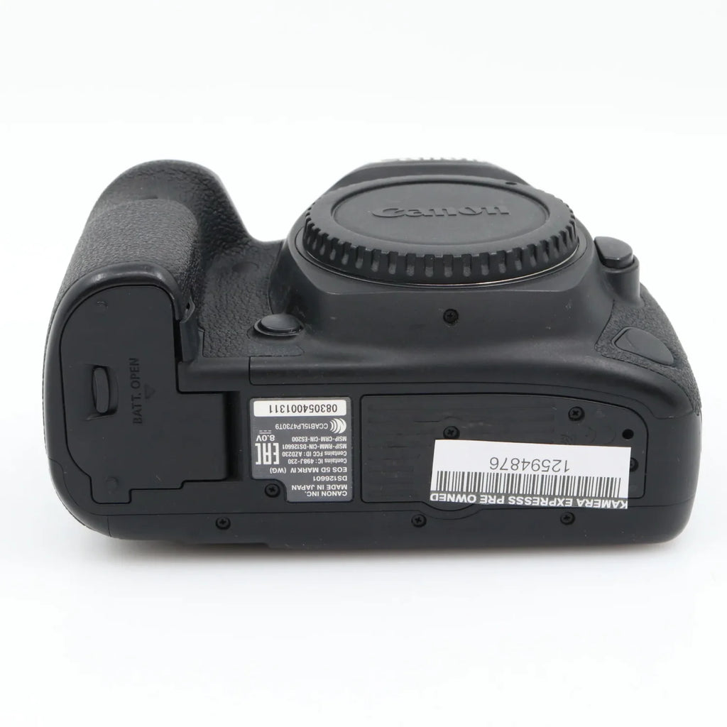 Canon EOS 5D Mark IV body used