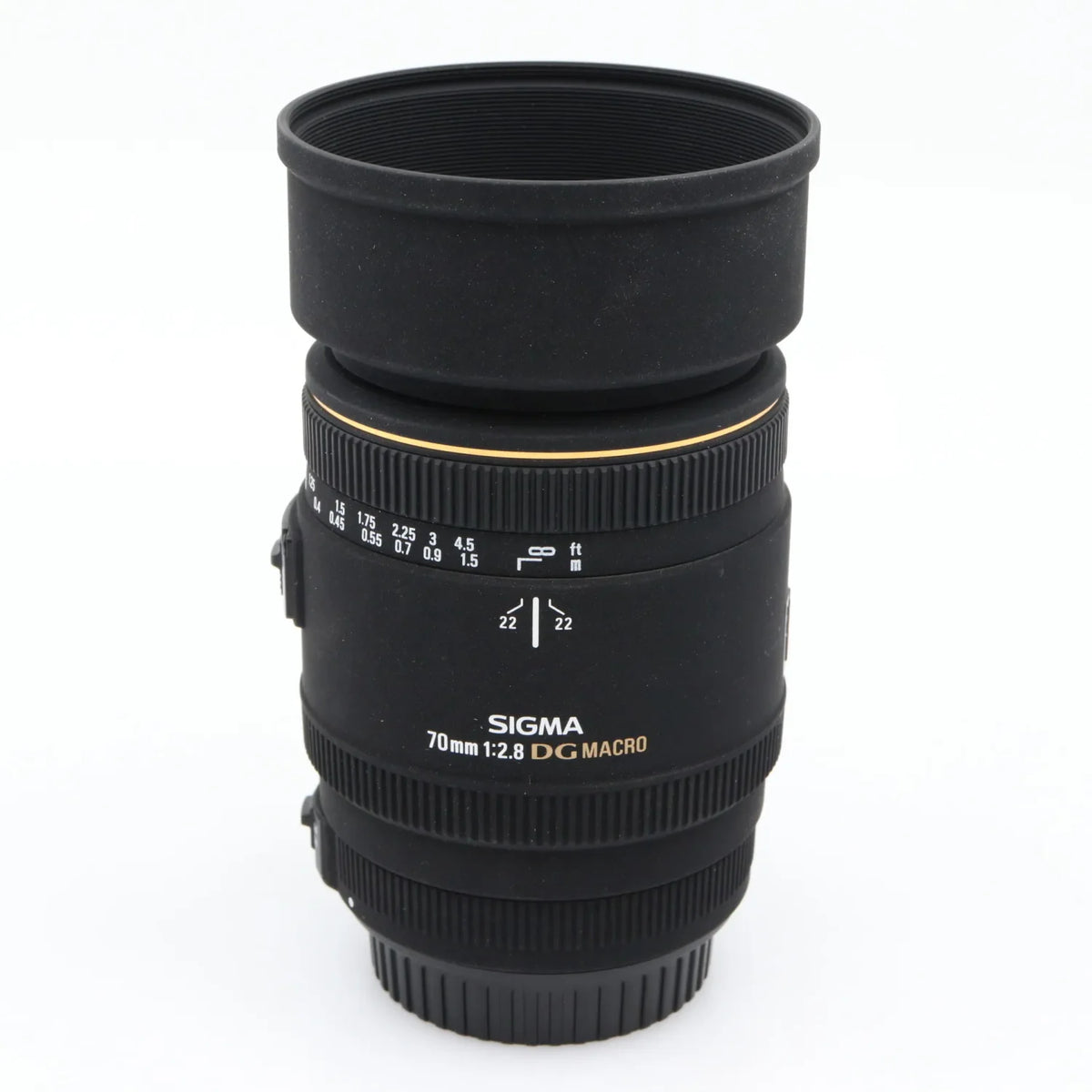 Sigma 70mm f/2.8 EX DG Macro Canon used