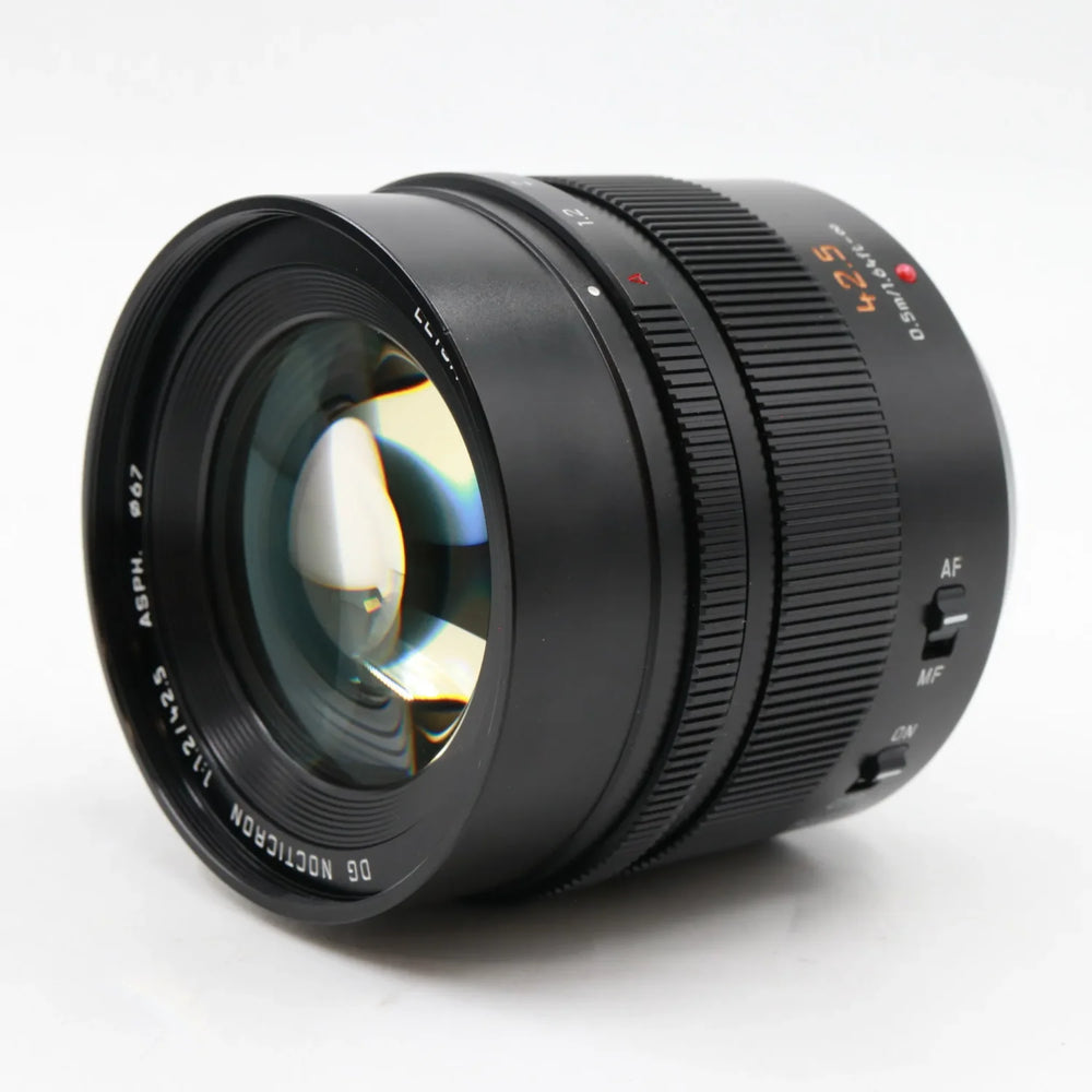 Panasonic Leica DG Nocticron 42.5mm f/1.2 ASPH. segunda mano