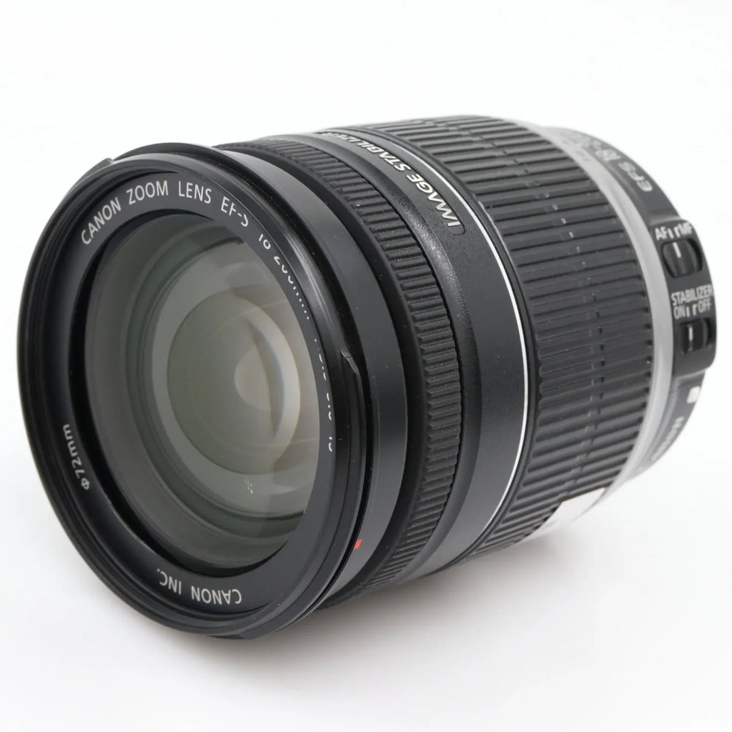 Canon EF-S 18-200mm f/3.5-5.6 IS tweedehands