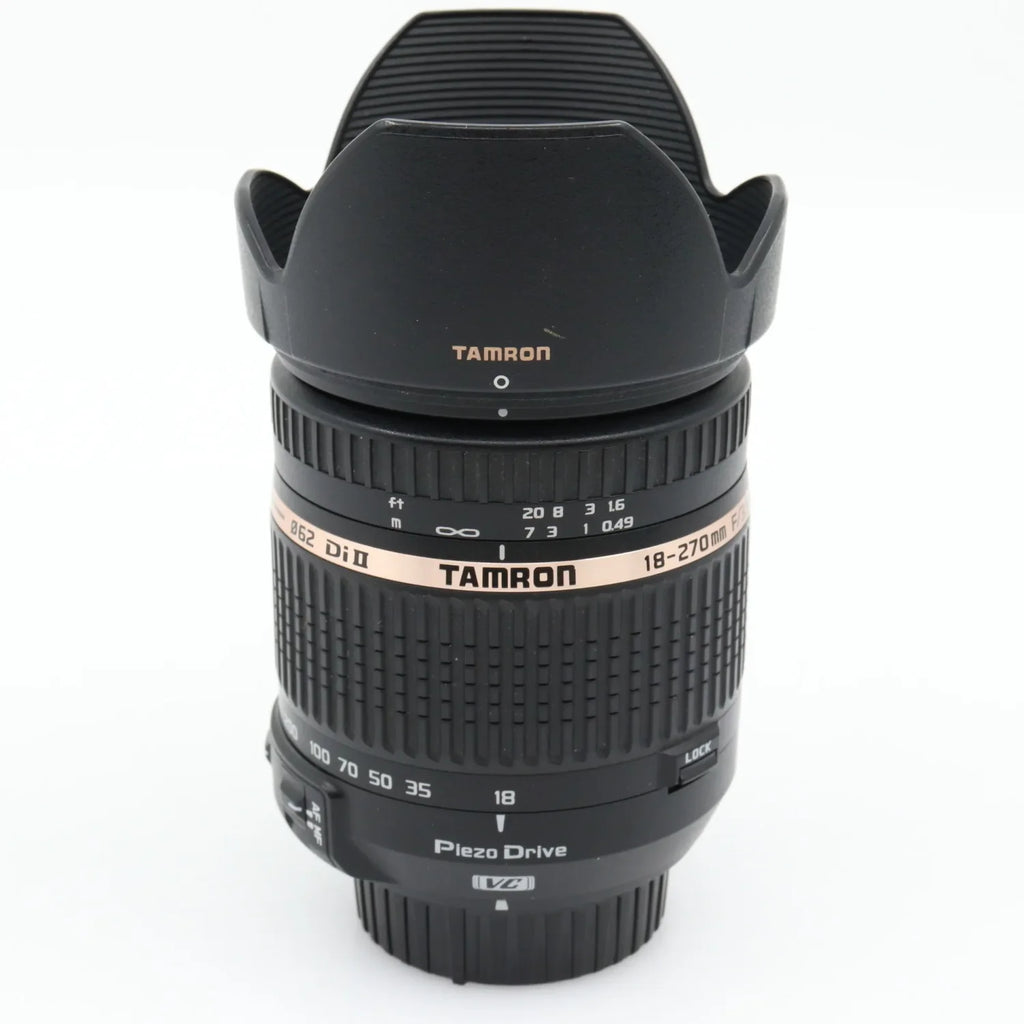 Tamron 18-270mm f/3.5-6.3 VC Di II PZD Nikon usato