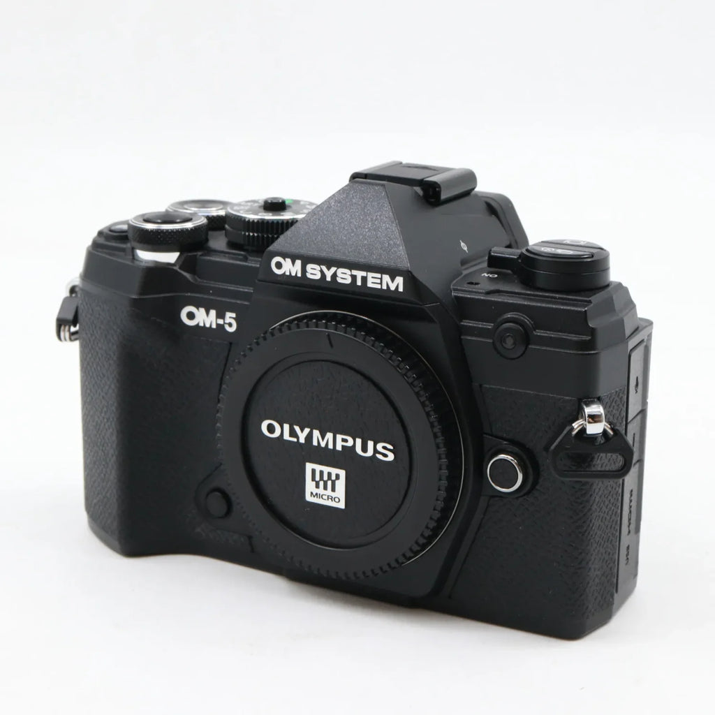OM SYSTEM OM-5 body used