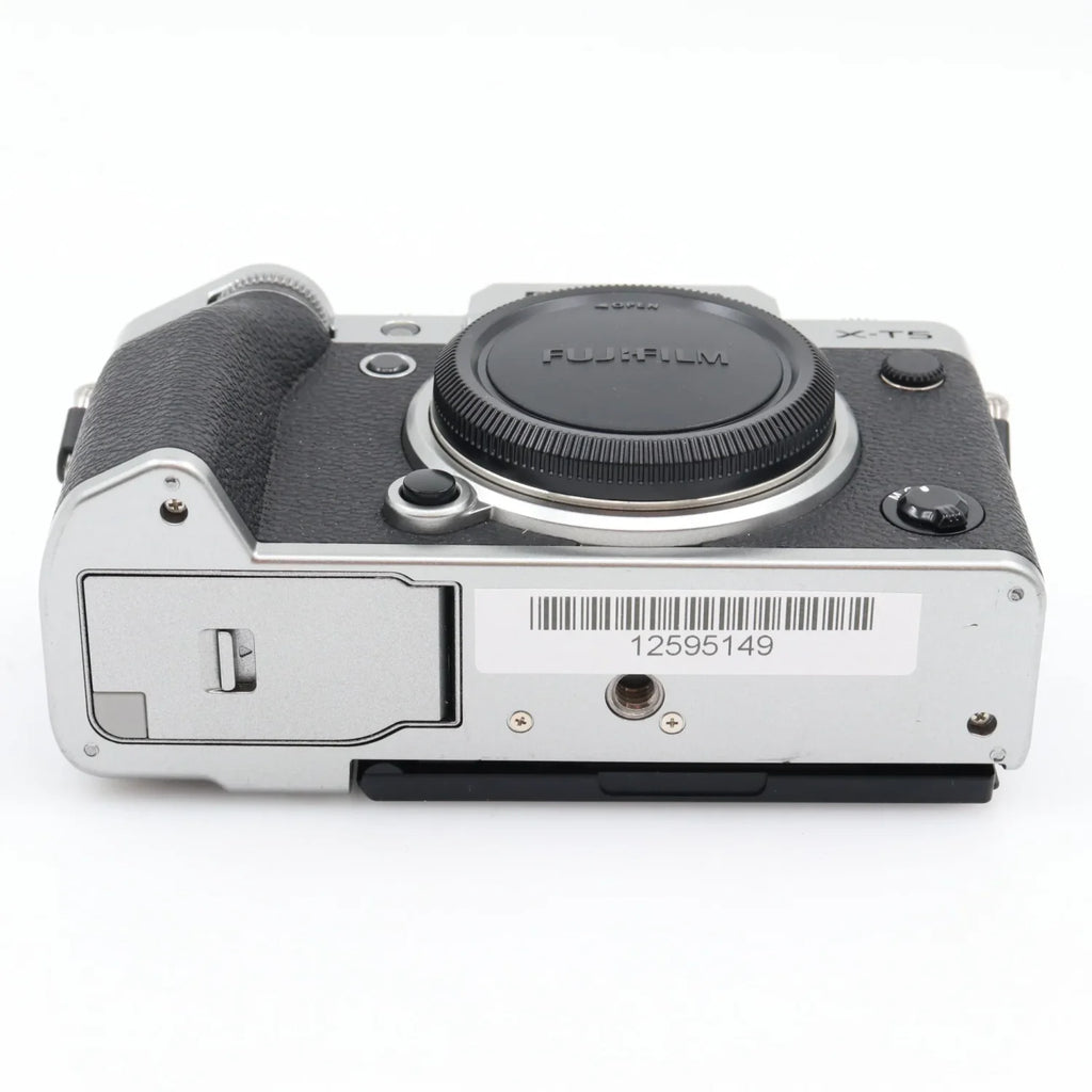 Fujifilm X-T5 body silver used