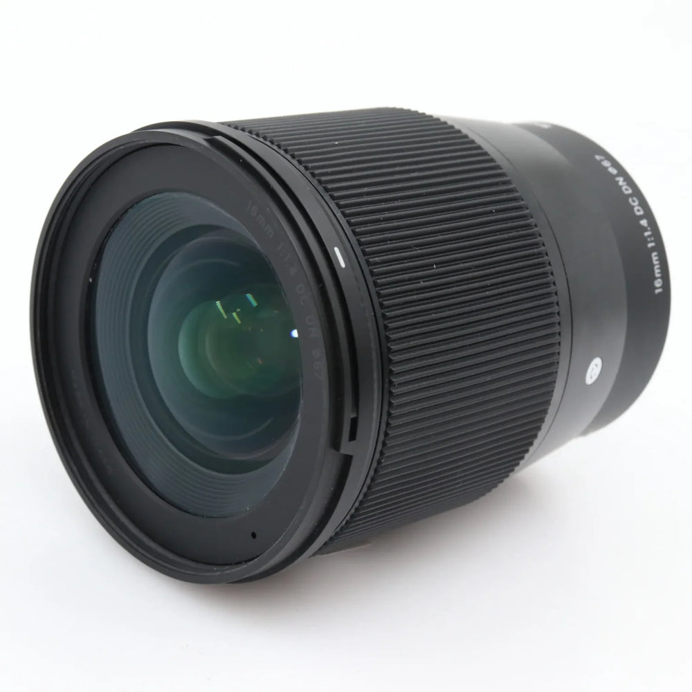 Sigma 16mm f/1.4 DC DN Contemporary Sony E tweedehands