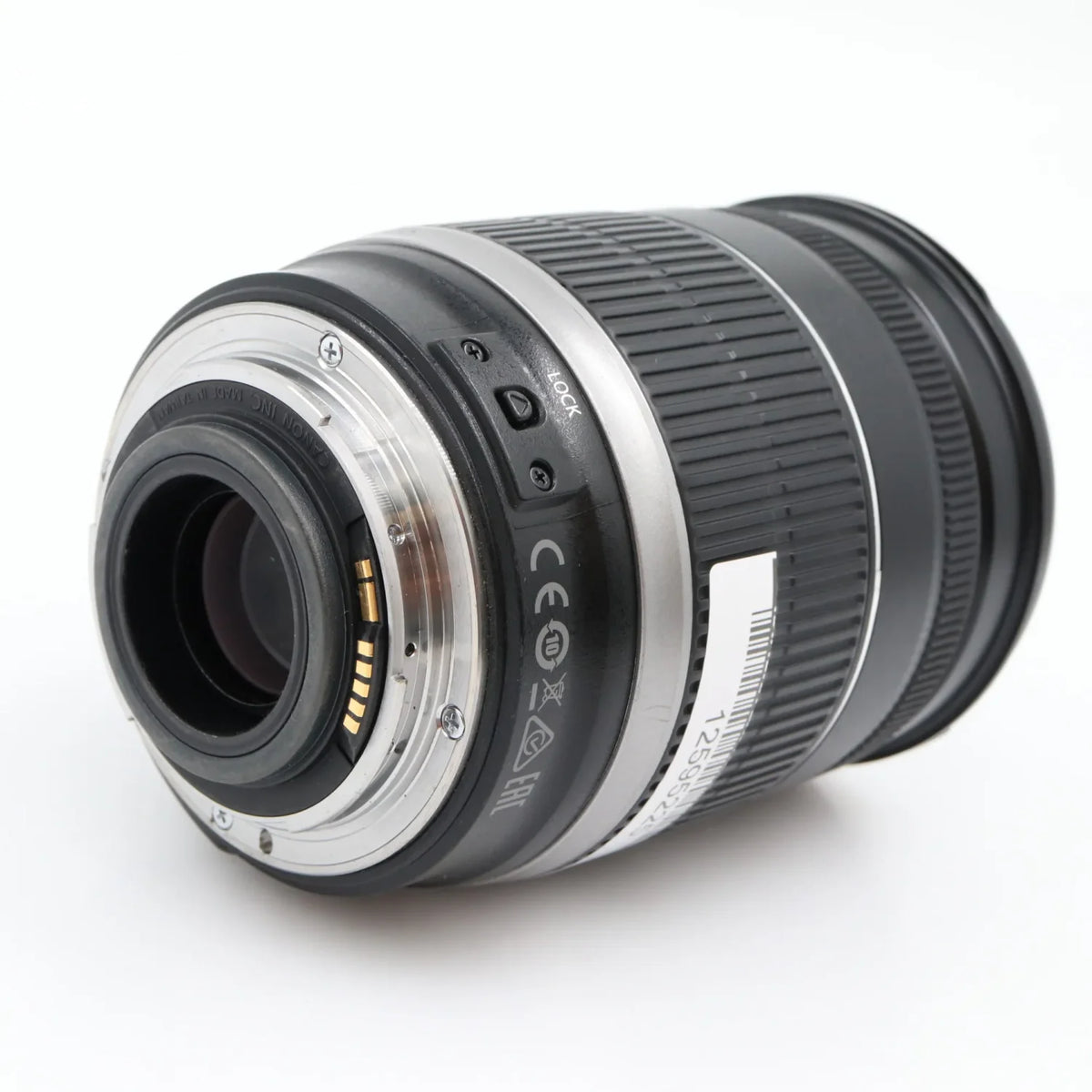 Canon EF-S 18-200mm f/3.5-5.6 IS used
