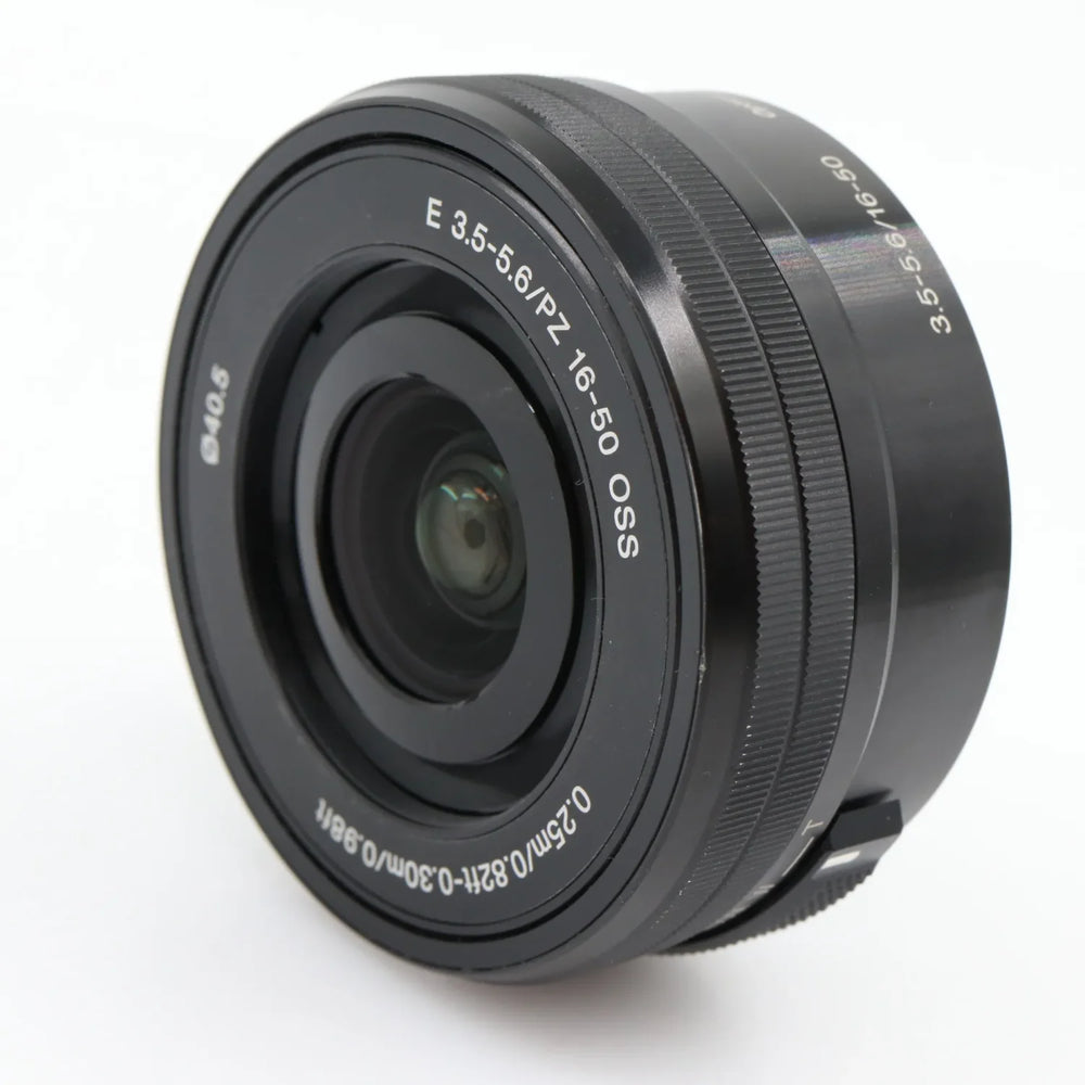 Sony E 16-50mm f/3.5-5.6 PZ OSS tweedehands