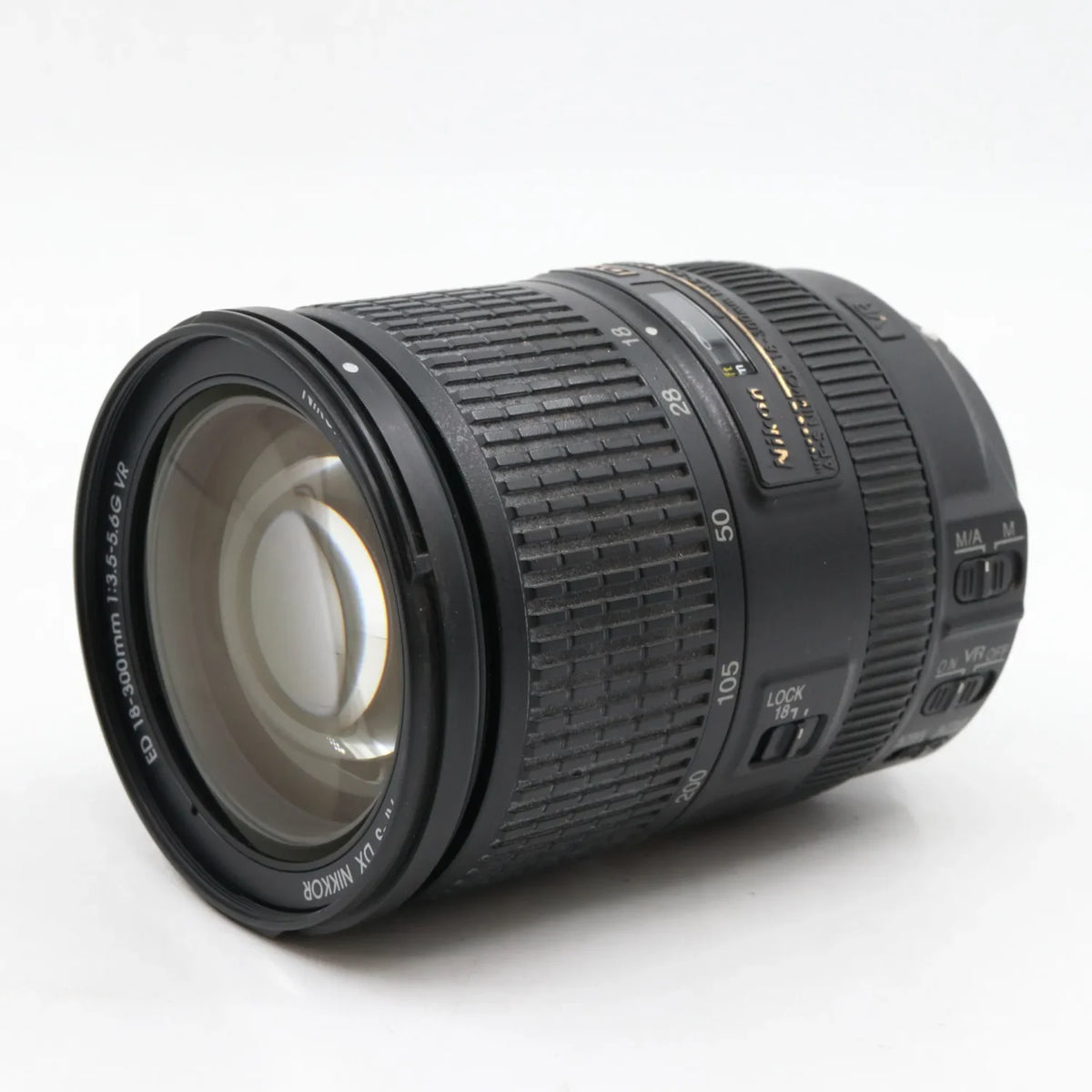 Nikon AF-S 18-300mm F/3.5-5.6G ED VR DX used