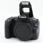 Canon EOS 250D