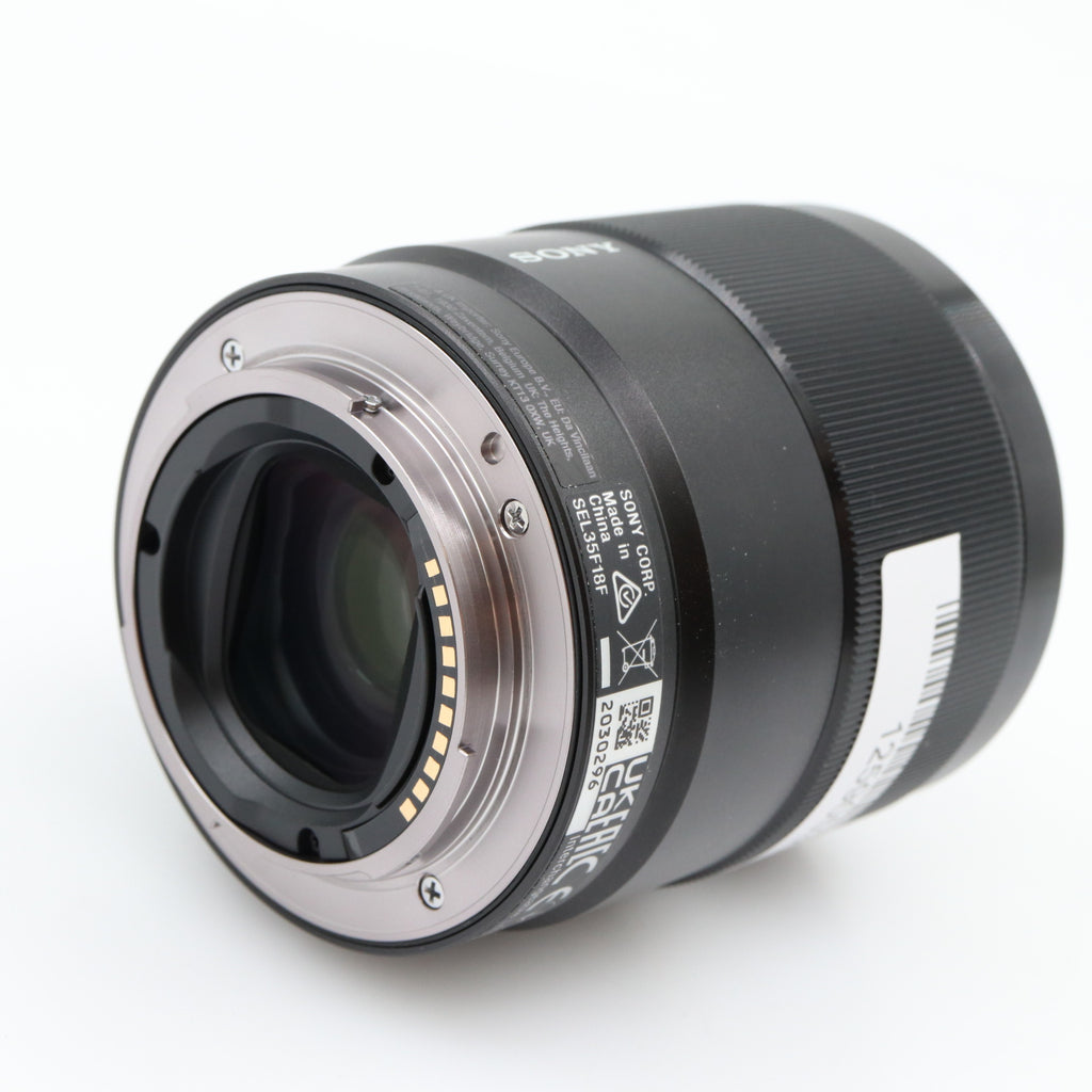 Sony FE 35mm f/1.8