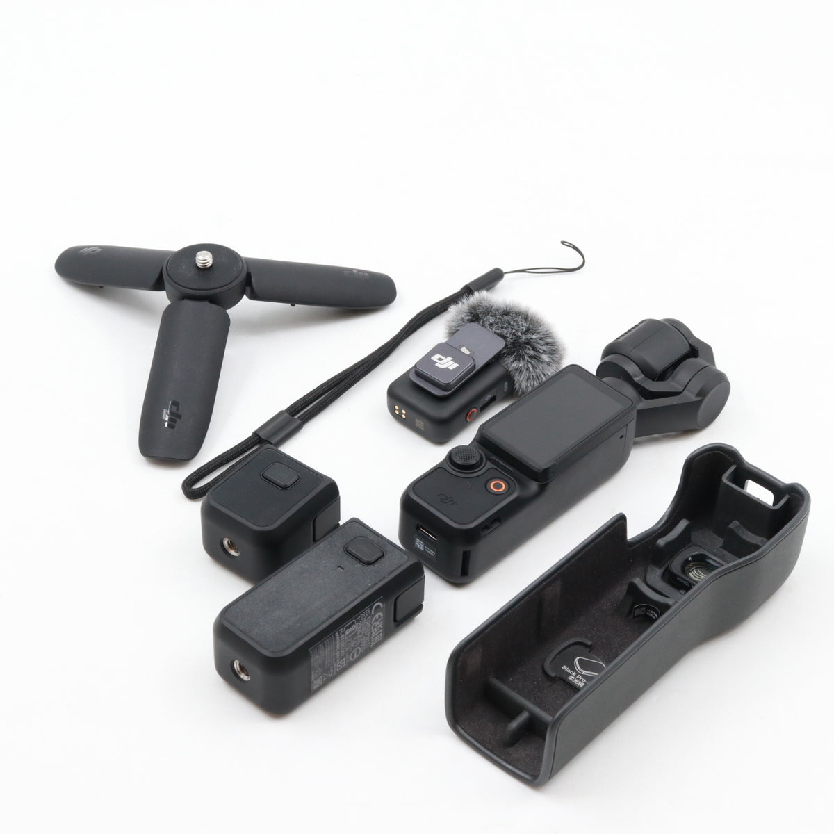 DJI Osmo Pocket 3 Creator Combo used